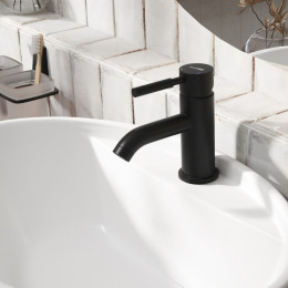 Смеситель для раковины WasserKRAFT Gollach 3305 черный
