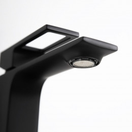 Смеситель для раковины BelBagno Luce LUC-LVM-NERO черный матовый