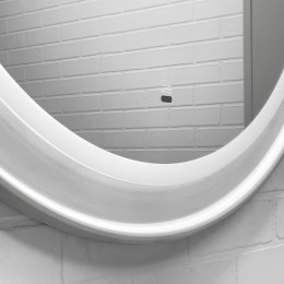 Comforty Зеркало Ереван 70 с бесконтактным выключателем белое матовое