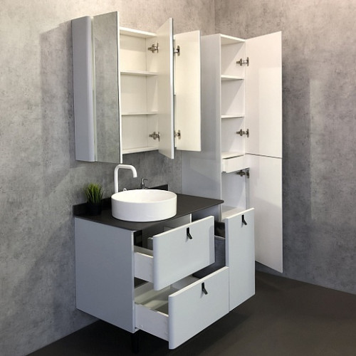 Comforty Шкаф пенал Сорренто 40 светло-серый матовый