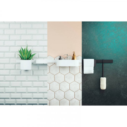 Душевой гарнитур Hansgrohe WallStoris 24250700 с термостатом белый
