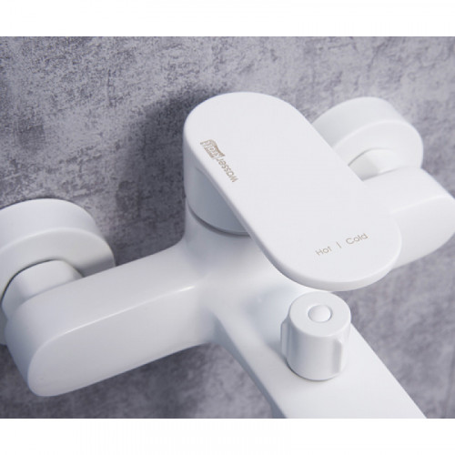 WasserKRAFT Mindel 8501 Смеситель для ванны с коротким изливом